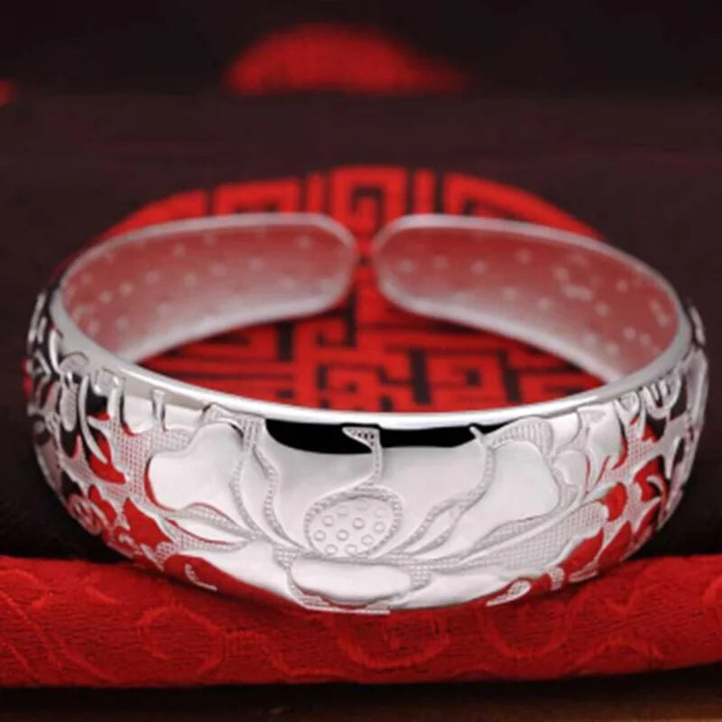 Lotus Buddhist Bracelet